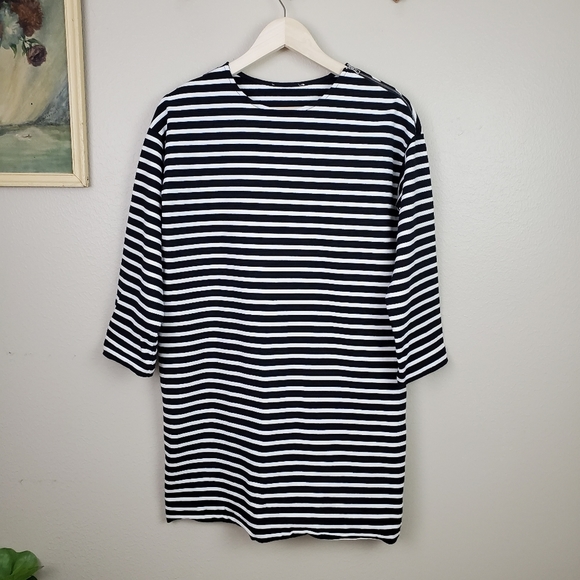 Everlane Dresses & Skirts - Everlane Breton stripe knee length zip dress